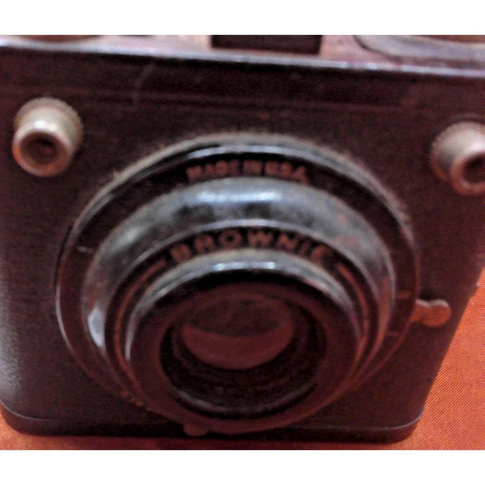 Vintage Kodak Brownie Flash Six-20 Vintage Camera Untested BN10